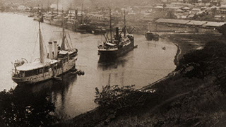 Boats anchor in Matadi, Independent State of Congo