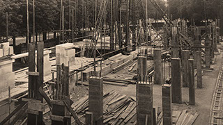 Construction of the Fondation Biermans-Lapôtre in 1924-1927