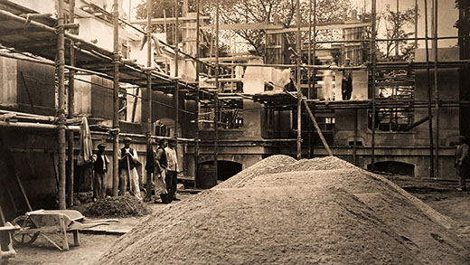 Construction of the Fondation Biermans-Lapôtre in 1924-1927