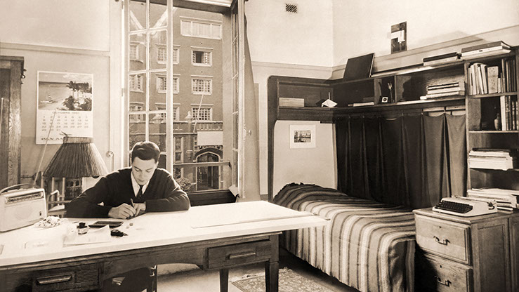 Boy's room. The furniture was chosen by Berthe Lapôtre