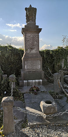 Remacle-Biermans grave, Morlanweltz Cemetery, Belgium